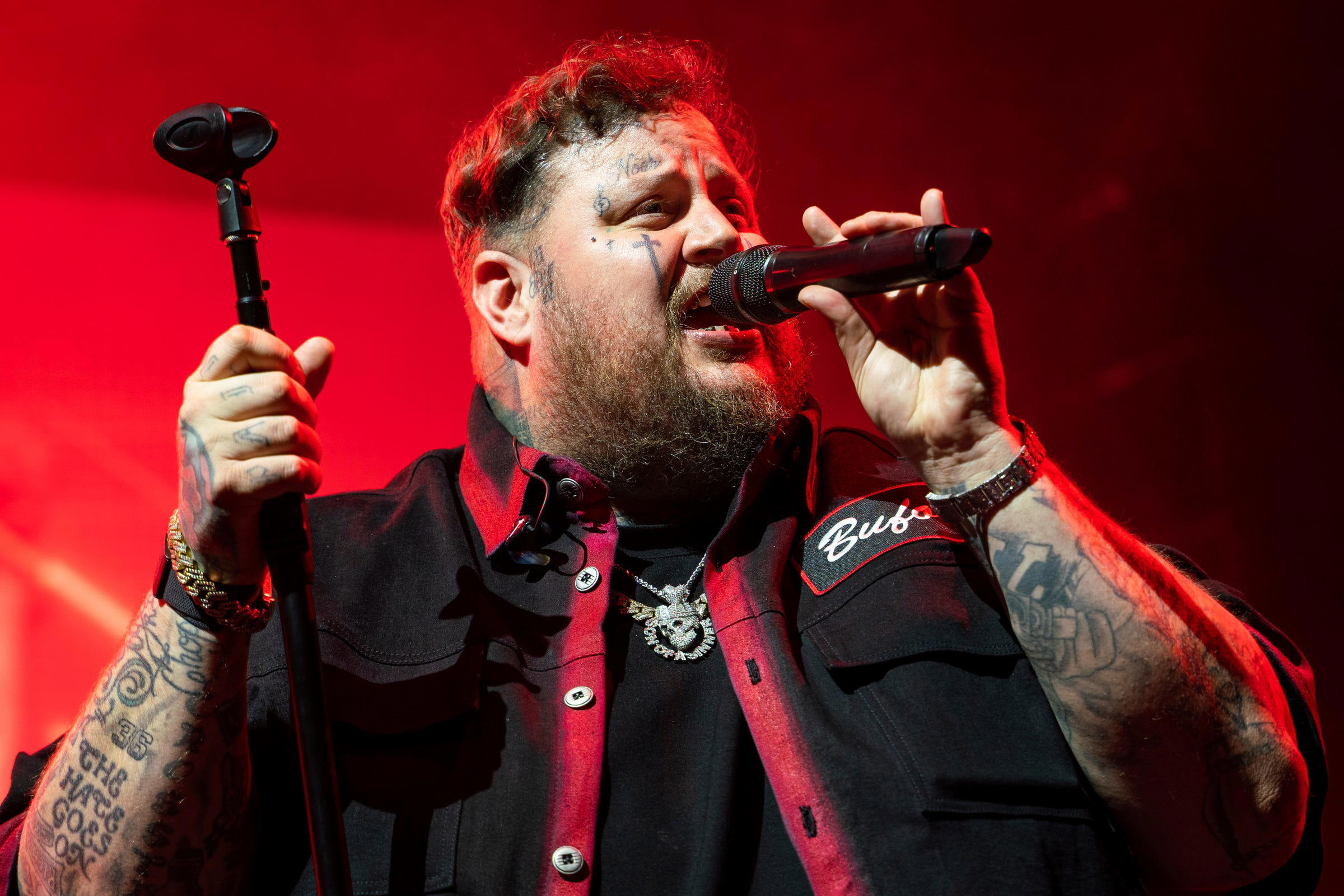 Jelly Roll preaches countryrockrap salvation in Pine Knob headlining debut