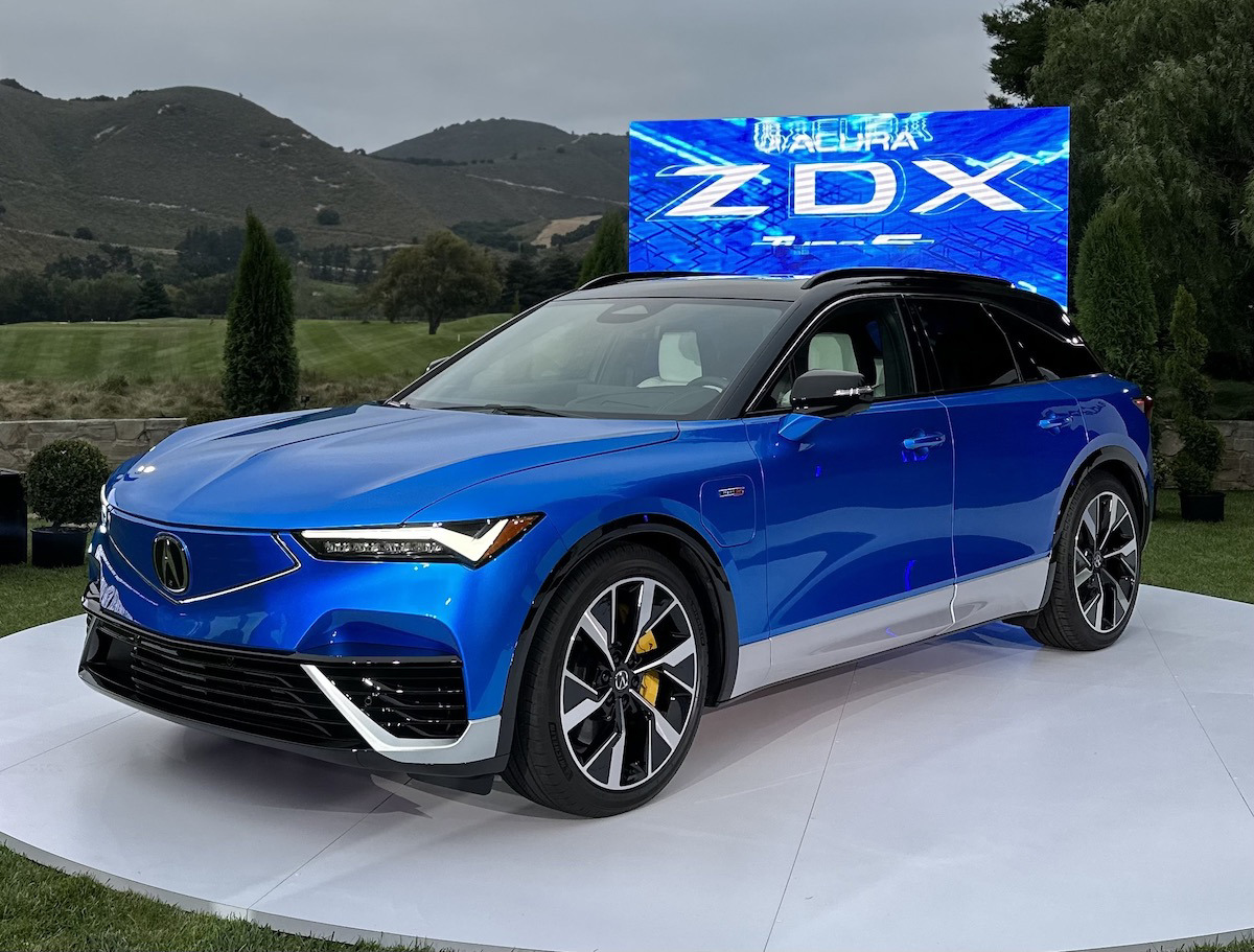Acura Debuts Its First AllElectric Car the 2024 Acura ZDX