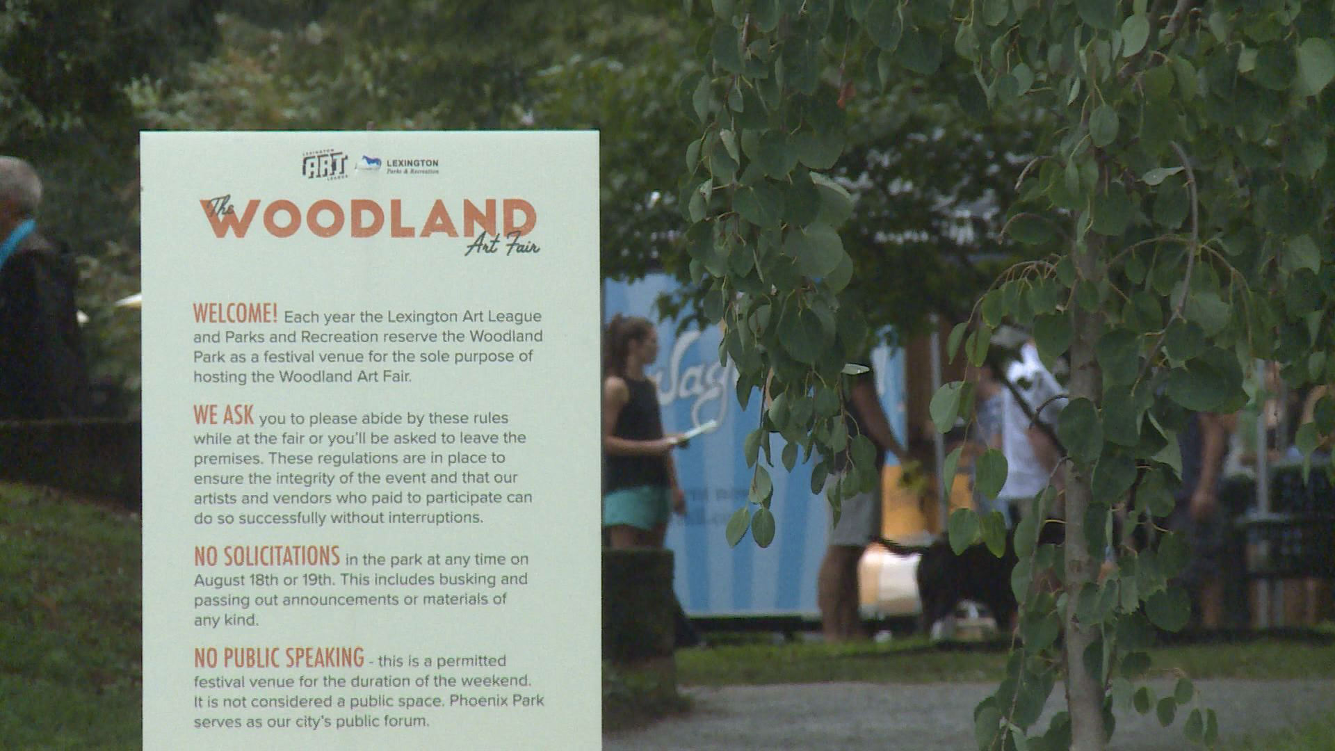 Vendors prepare for Woodland Art Fair