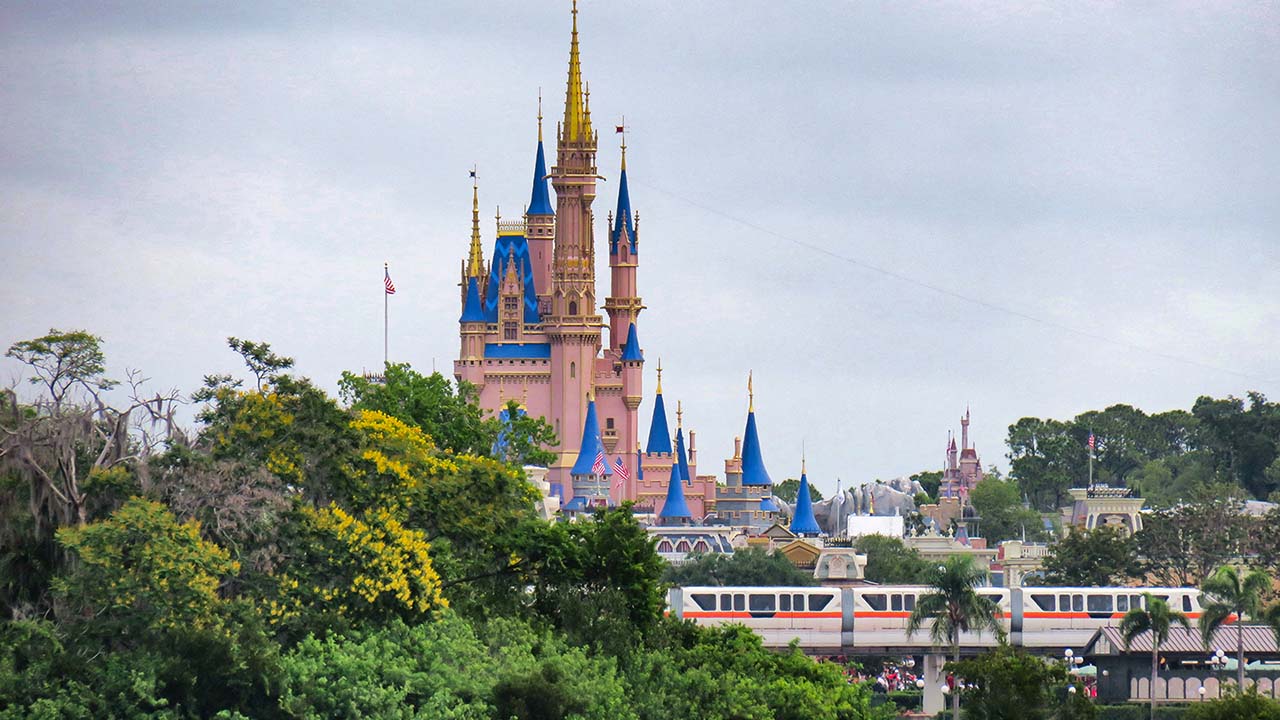 disney parks will issue lifetime bans for people who lie about disabilities