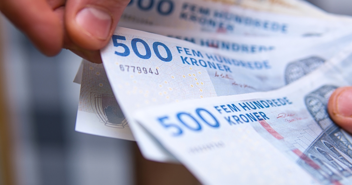 glædeligt nyt til 300.000 danskere: kan få udbetalt deres penge før tid