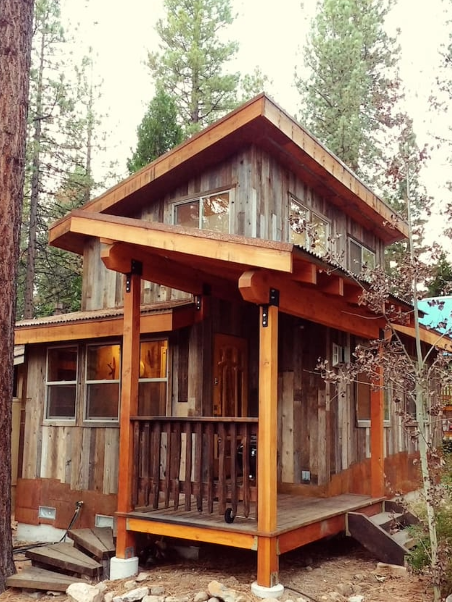 This one’s all about rustic appeal with a modern twist. Enjoy all the cozy details this wood chalet has to offer, like a retro-looking gas fireplace, claw-foot bathtub, and dreamy bedroom skylight—all just a short distance from the shores of Lake Tahoe. $195, Airbnb. <a href="https://www.airbnb.com/rooms/36239918">Get it now!</a><p>Sign up for our newsletter to get the latest in design, decorating, celebrity style, shopping, and more.</p><a href="https://www.architecturaldigest.com/newsletter/subscribe?sourceCode=msnsend">Sign Up Now</a>