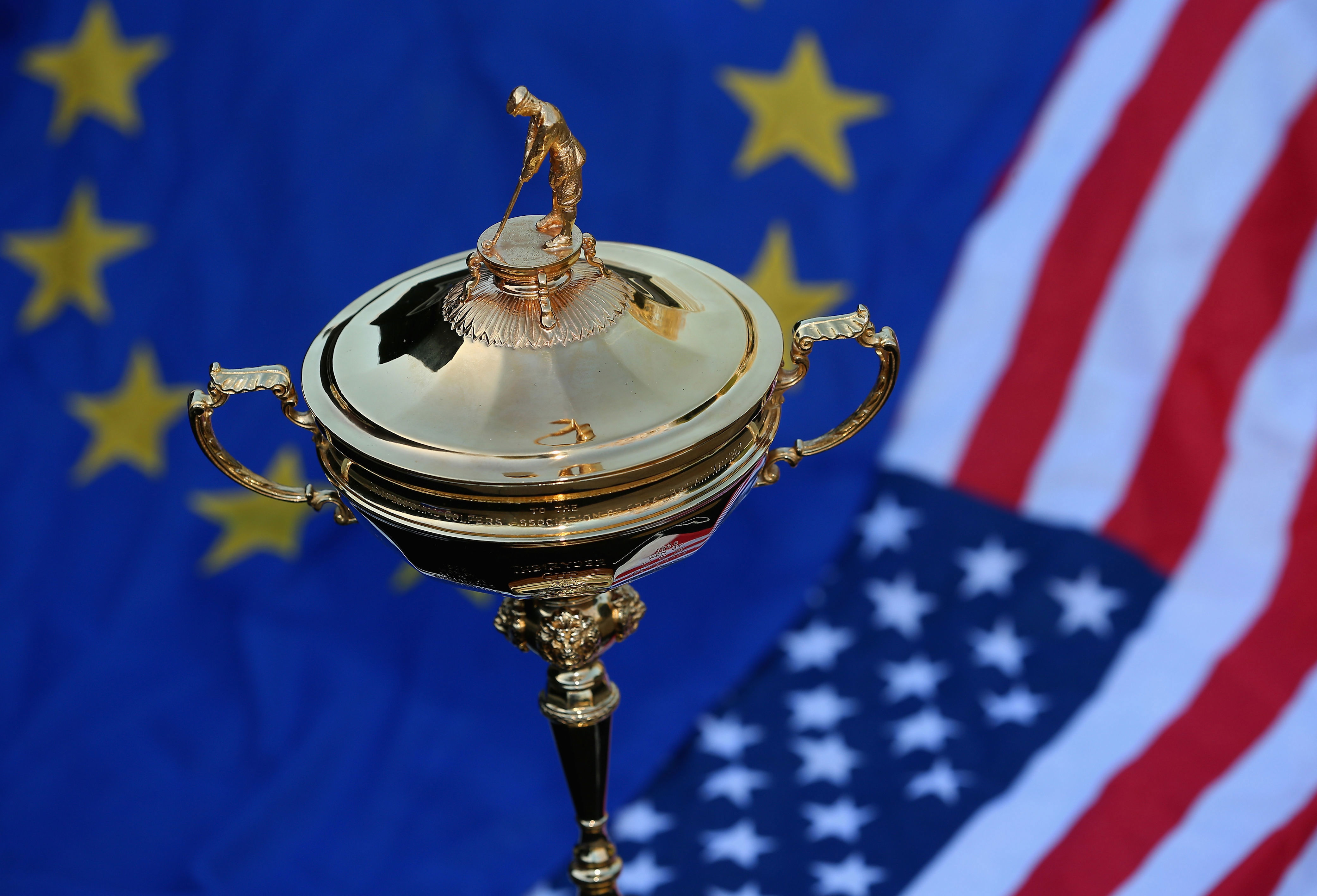 US Ryder Cup captain sends clear message to LIV golfers