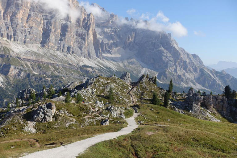 If hiking is your thing and you love Italian food, there’s nowhere better to combine your two interests than the Dolomite Mountains. Click to read more for our tips for hiking the Dolomites in Italy.