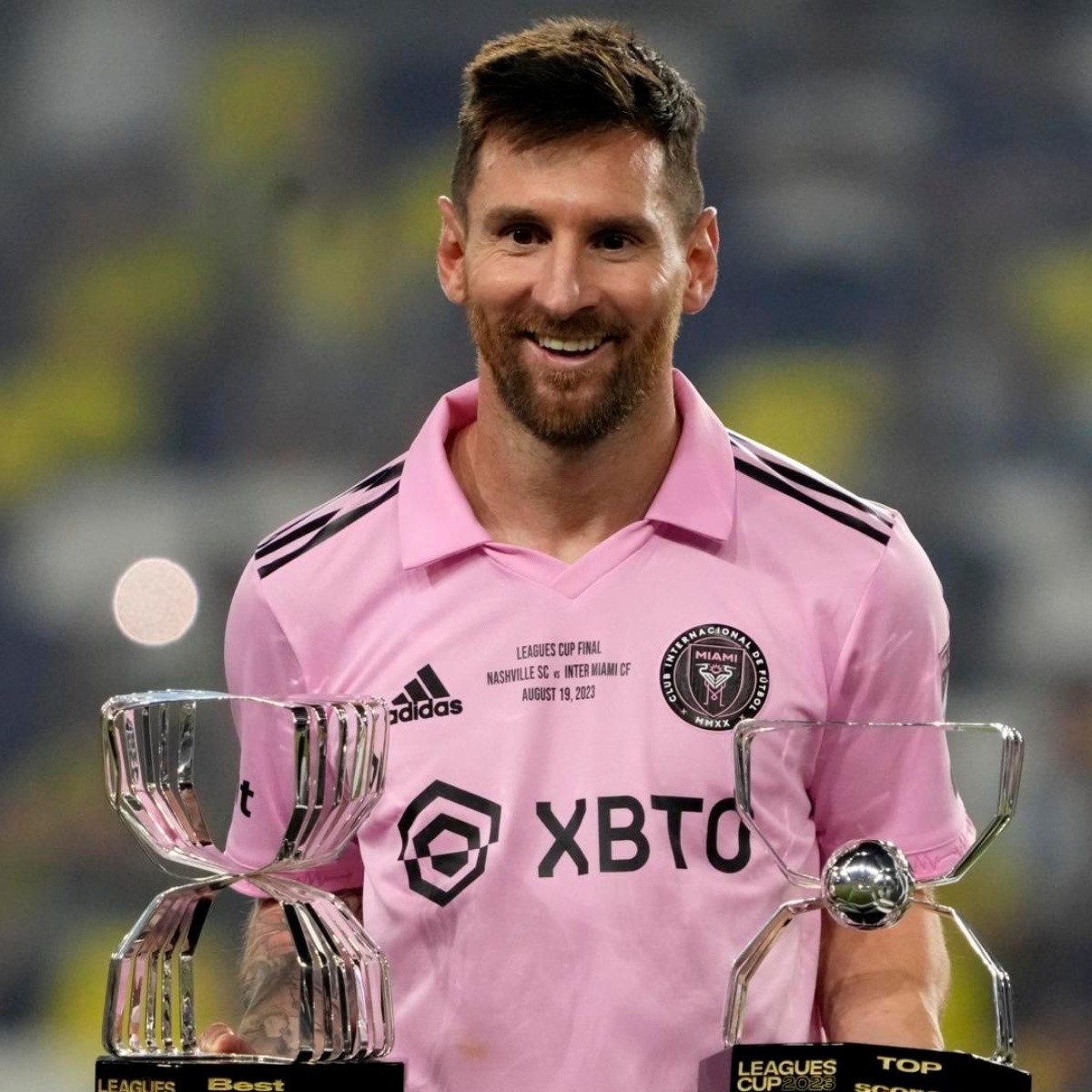 Lionel Messi es ahora el jugador que más títulos ha ganado en la historia con