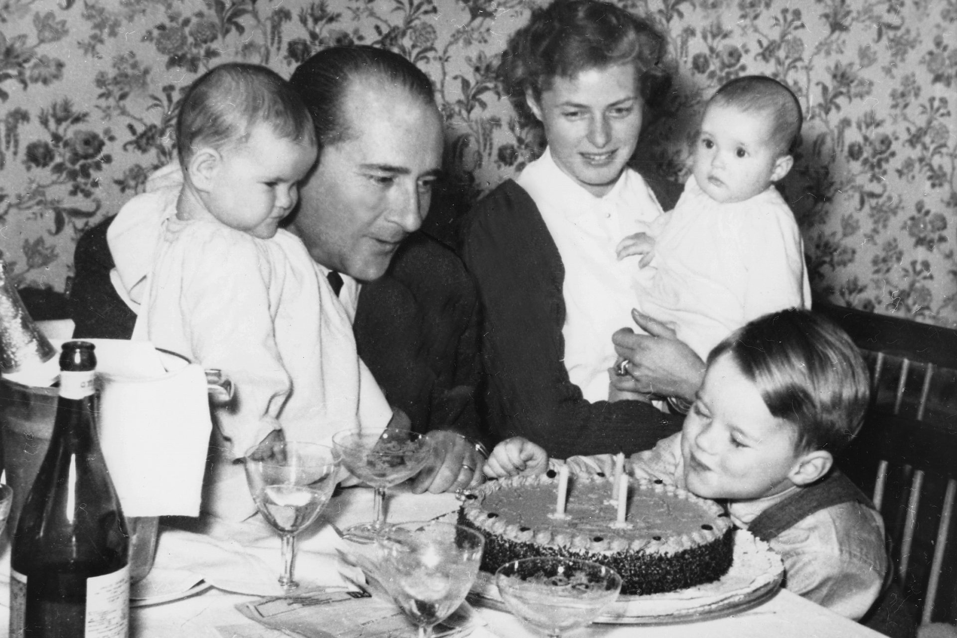 Isabelle Rossellini, Roberto Rossellini et Ingrid Bergman
