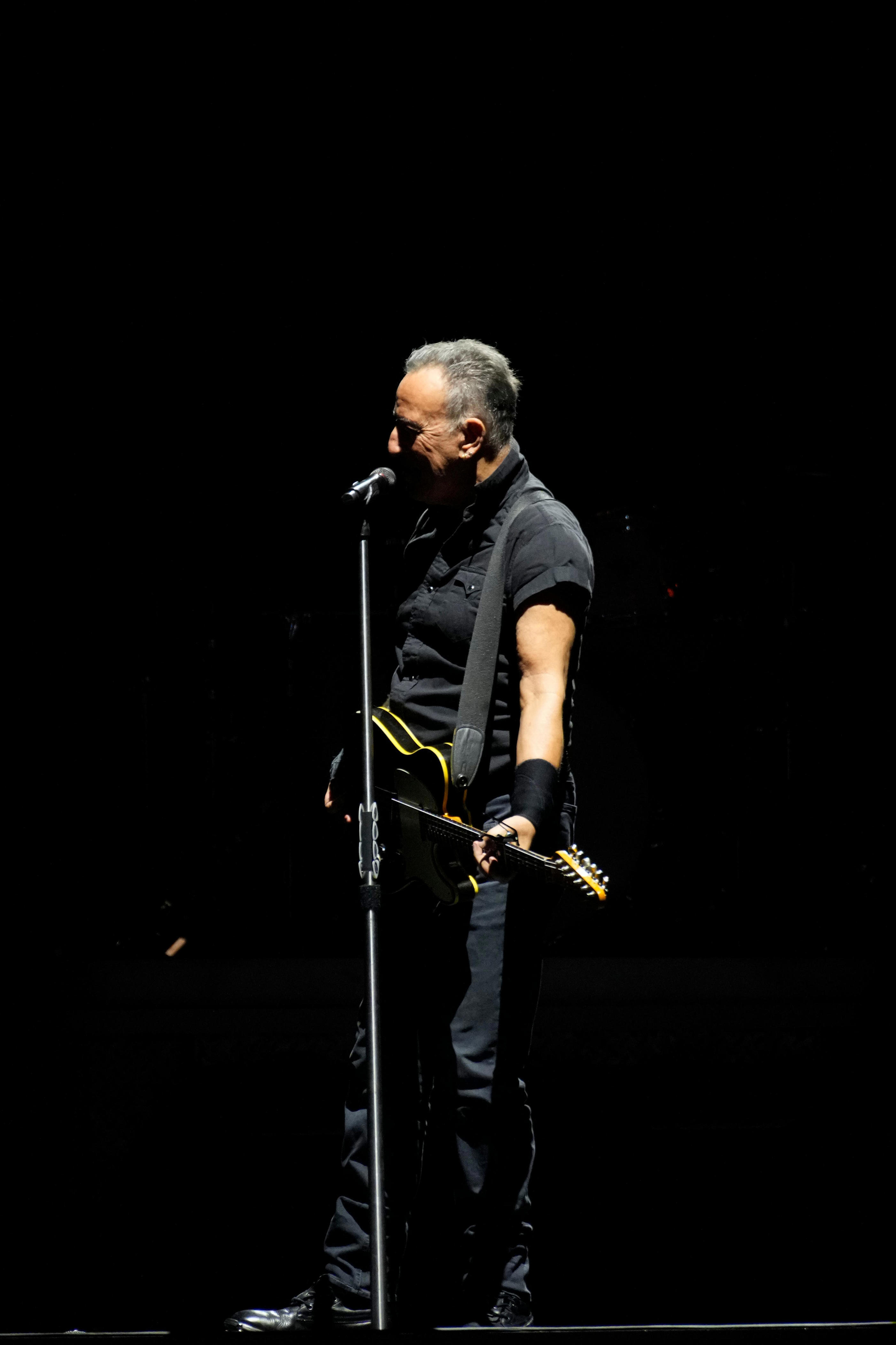 Bruce Springsteen and E Street at MetLife Stadium Night 3 setlist ...