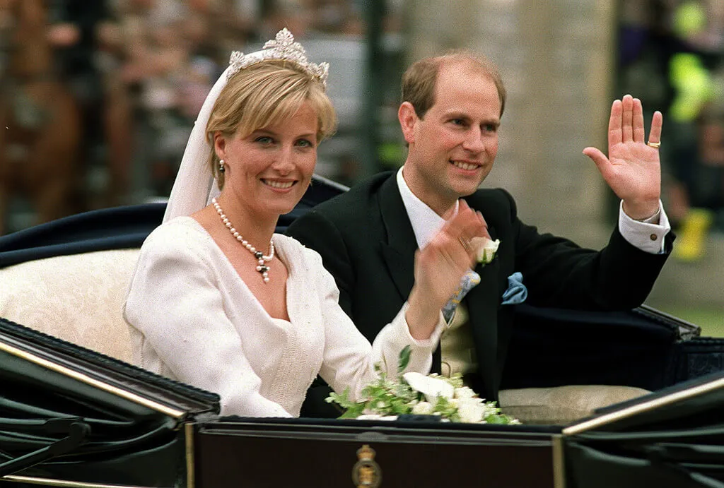 <p>Sophie Rhys-Jones became the Countess of Wessex when she married Prince Edward, Earl of Wessex, in 1999. Sophie wore a silk organza gown that was embellished with 325,000 crystals and pearls.</p> <p>At the wedding, Sophie also debuted a tiara that hadn't been seen in public before. Some have speculated that the jewels were on loan from Queen Elizabeth's personal collection. Others think the tiara might have been crafted from jewels that had belonged to Queen Victoria.</p> <p><a href="https://www.msn.com/en-us/community/channel/vid-u7q3kmpdkkkxhftb08rpv9p5r4sxwvipuqisdevjrvyf4v9cfj9s?item=flights%3Aprg-tipsubsc-v1a&ocid=windirect&cvid=1421b7fe40e24eb3b4cd0fb4d74b5e2c" rel="noopener noreferrer">Follow our brand to see more like this</a></p>