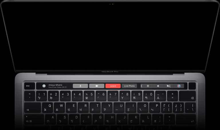 目前僅剩13吋M2 MacBook Pro仍保有Touch Bar設計。（圖／翻攝自蘋果官網）