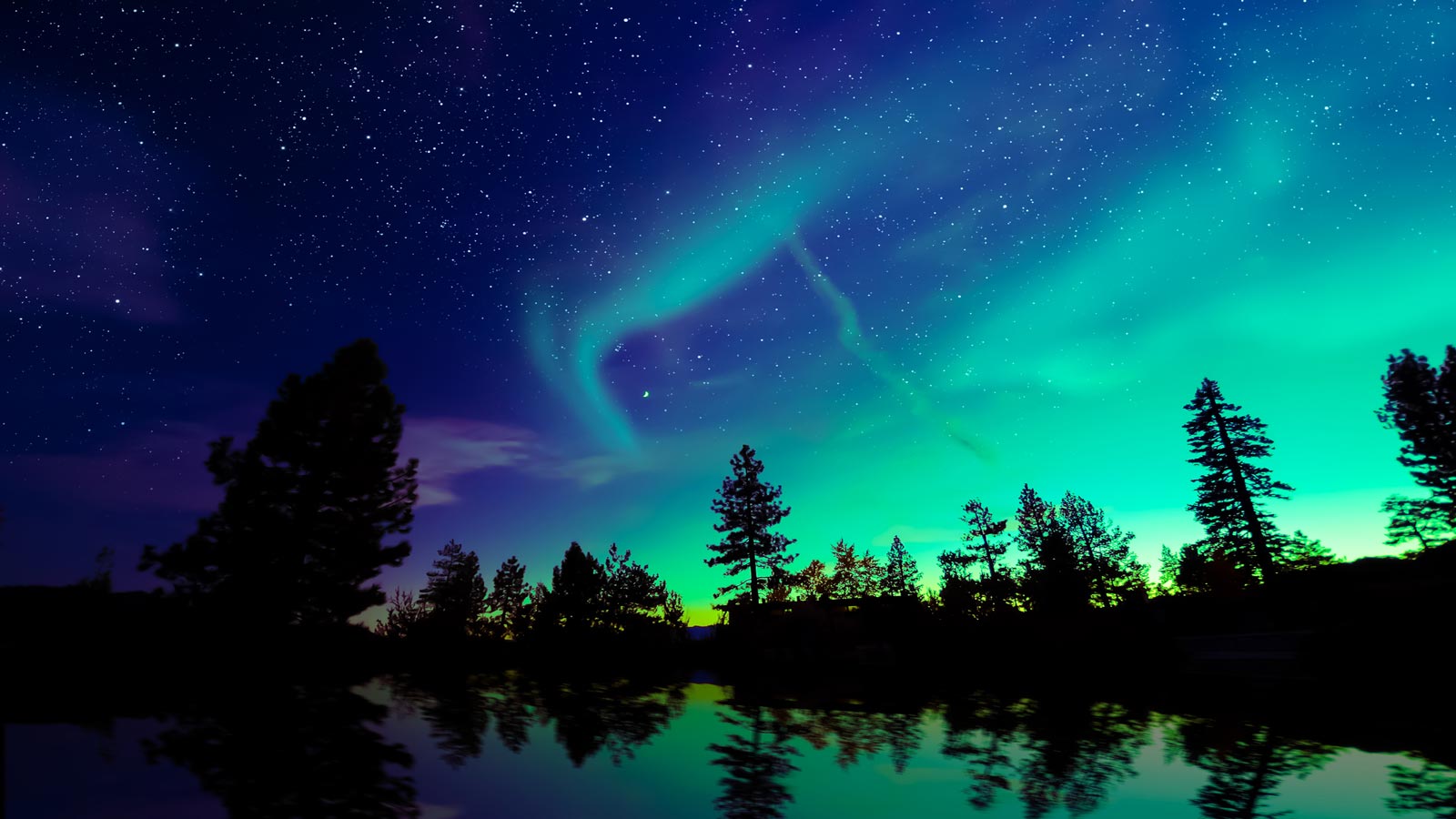<p>About 250 miles south of the Arctic Circle, Yellowknife is part of Canada’s northwest territories. Yellowknife is also the Northern Lights Capital of the North American continent, making it a great destination. Visitors may start to see the lights anywhere from September through the end of March. </p>