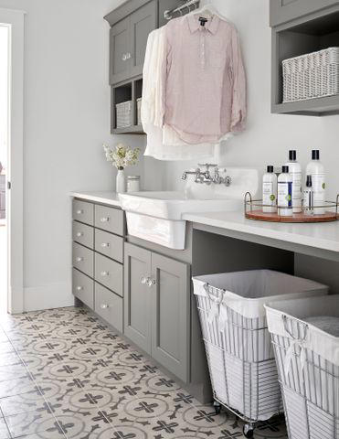 15 Basement Laundry Room Ideas for a Bright, Functional Space
