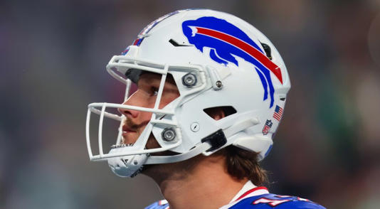 NFL Fans Are Convinced They Know Exactly Why Josh Allen Sucked During  Buffalo Bills' Monday Night Loss To Jets