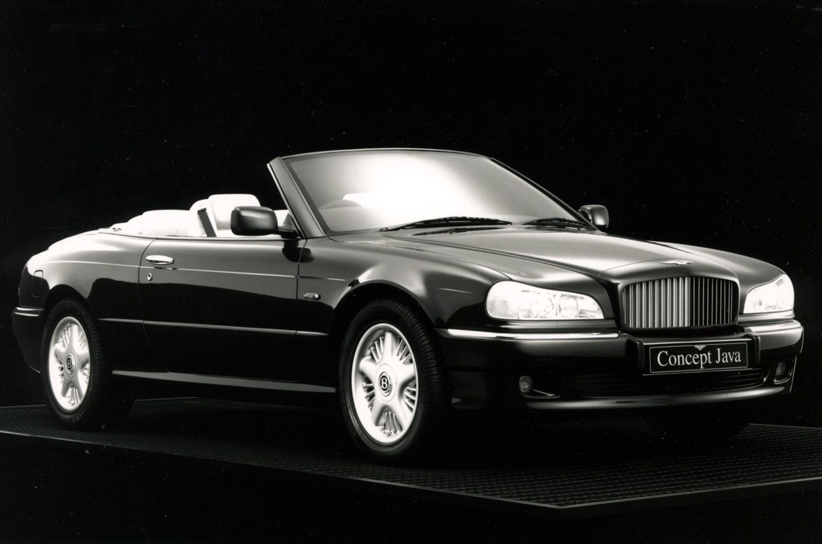 <p><span>Unveiled at the 1994 Geneva motor show, the Bentley Concept Java was designed by Bentley's head of design <strong>Graham Hull</strong>, along with Roy Axe, the man behind the <strong>MG EX-E </strong>concept. Designed purely to test reaction, the Concept Java was spotted by the Sultan of Brunei who promptly ordered <strong>18 </strong>of them, split equally between coupes, convertibles and wagons. The Concept Java was a runner; based on a <strong>BMW 5 Series </strong>platform it featured a <strong>3.5-liter </strong>twin-turbo V8, but the Sultan's cars got a 4.0-liter engine.</span></p>