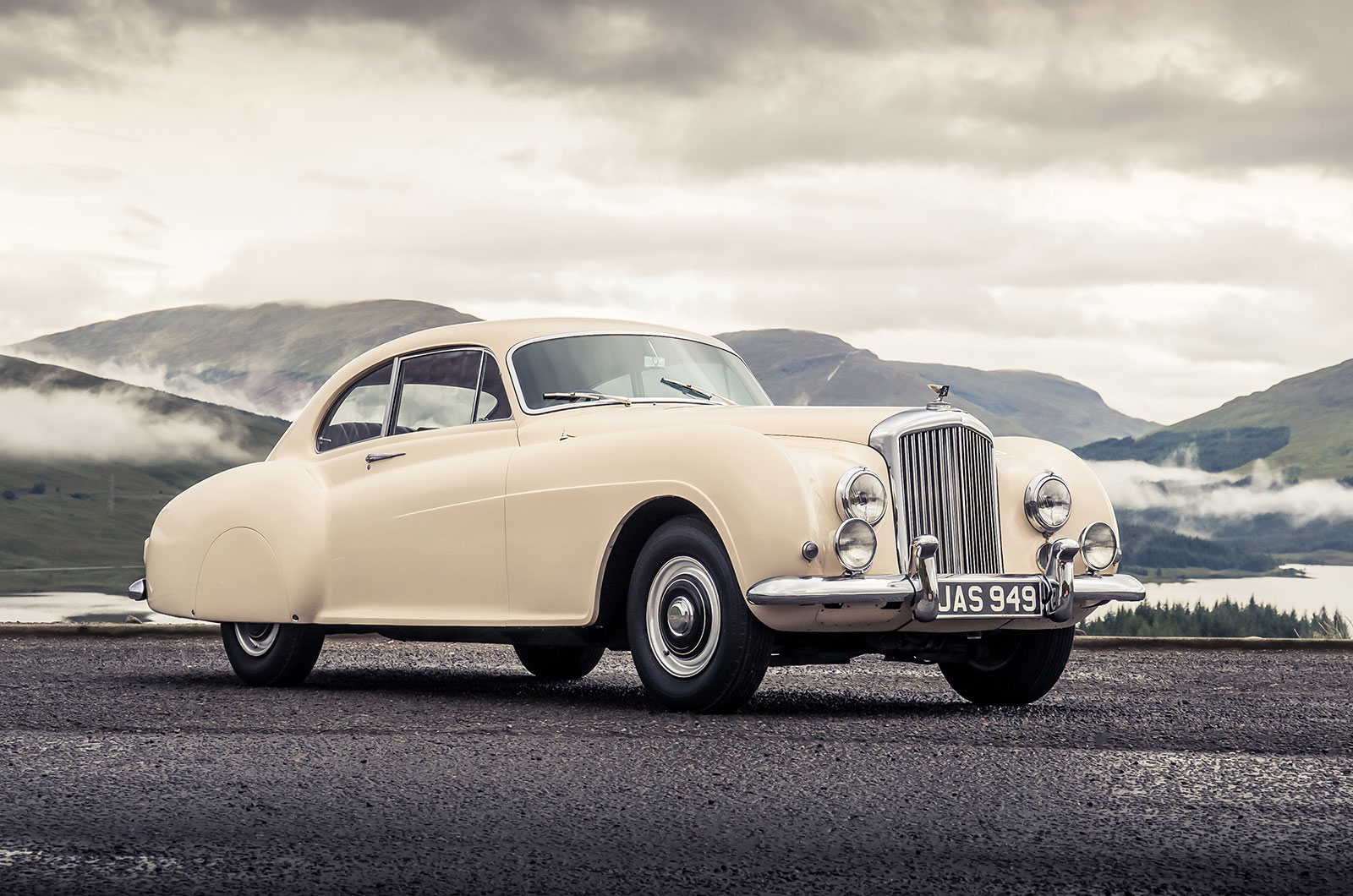 <p><span>Whereas the regular R-Type is now one of the more affordable early post-war Bentleys, in <strong>Continental </strong>form it's one of the most valuable, with prices nudging <strong>US$1.3 million</strong>. Of the <strong>2320 </strong>R-Types made, a mere <strong>207 </strong>were Continentals. Each came with swooping bodywork courtesy of HJ Mulliner and with its improved aerodynamics the R-Type Continental was the world's fastest four-seat production car.</span></p>