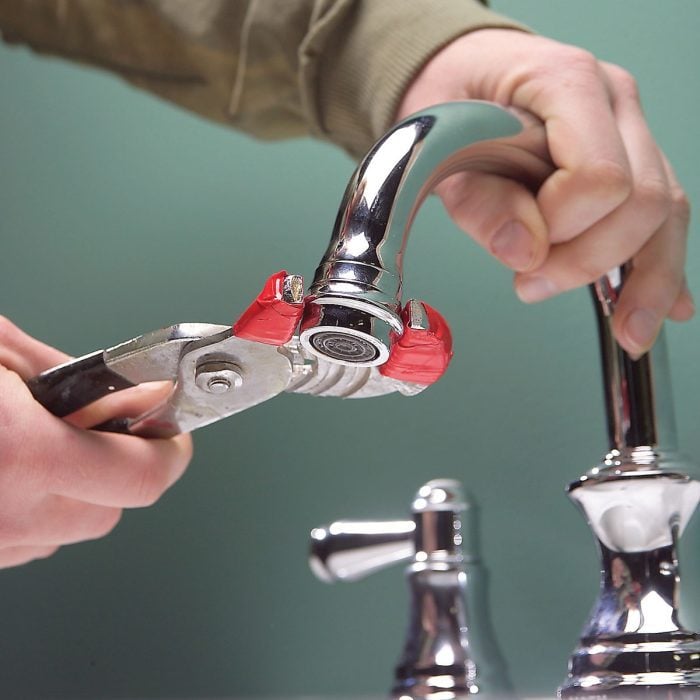 How To Clean And Repair A Clogged Faucet   AA1gFnCR.img