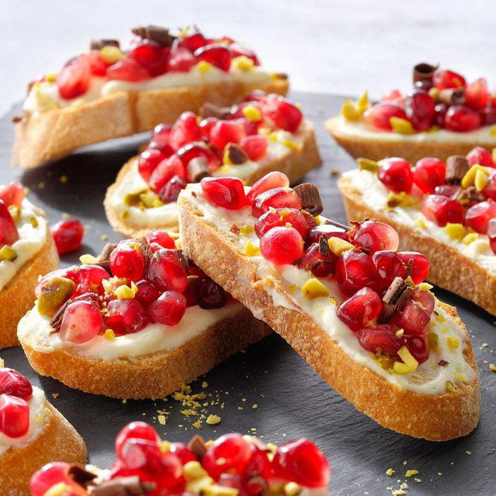 18 Easy Crostini Recipes That You Must Try