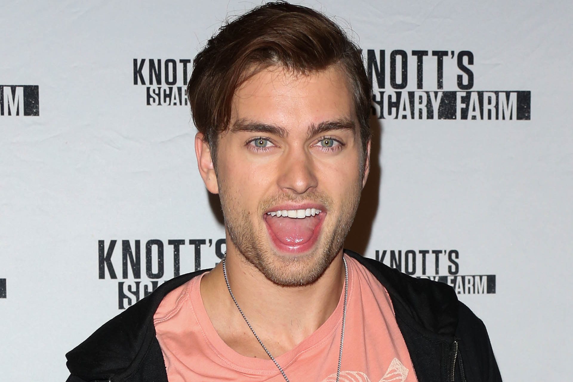 Pierson Fodé ('The Man from Toronto') découvrez la nouvelle star d