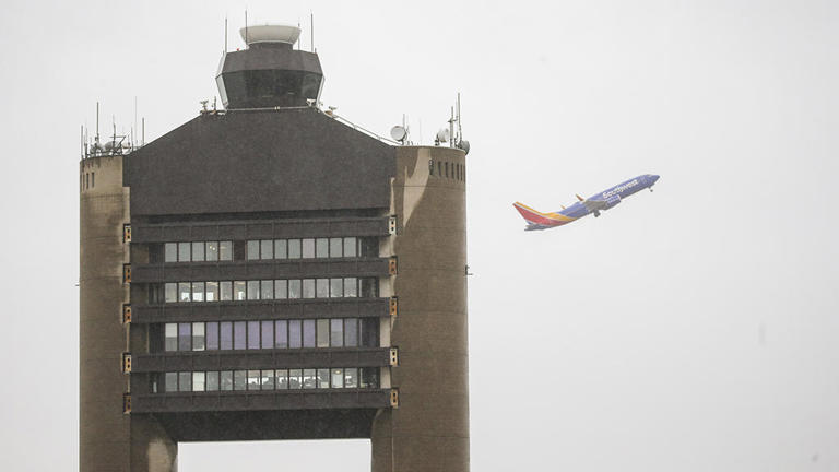 Will Hurricane Lee affect Boston flights? Here's what conditions will be like at Logan Airport