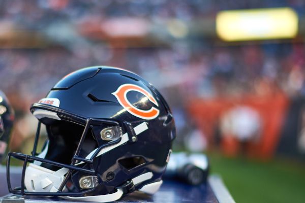 Bears Legend Steve McMichael Hospitalized, Family Says