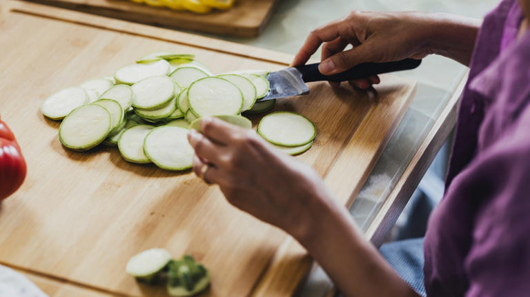 The Simple Trick For Choosing The Best Zucchini Of The Bunch