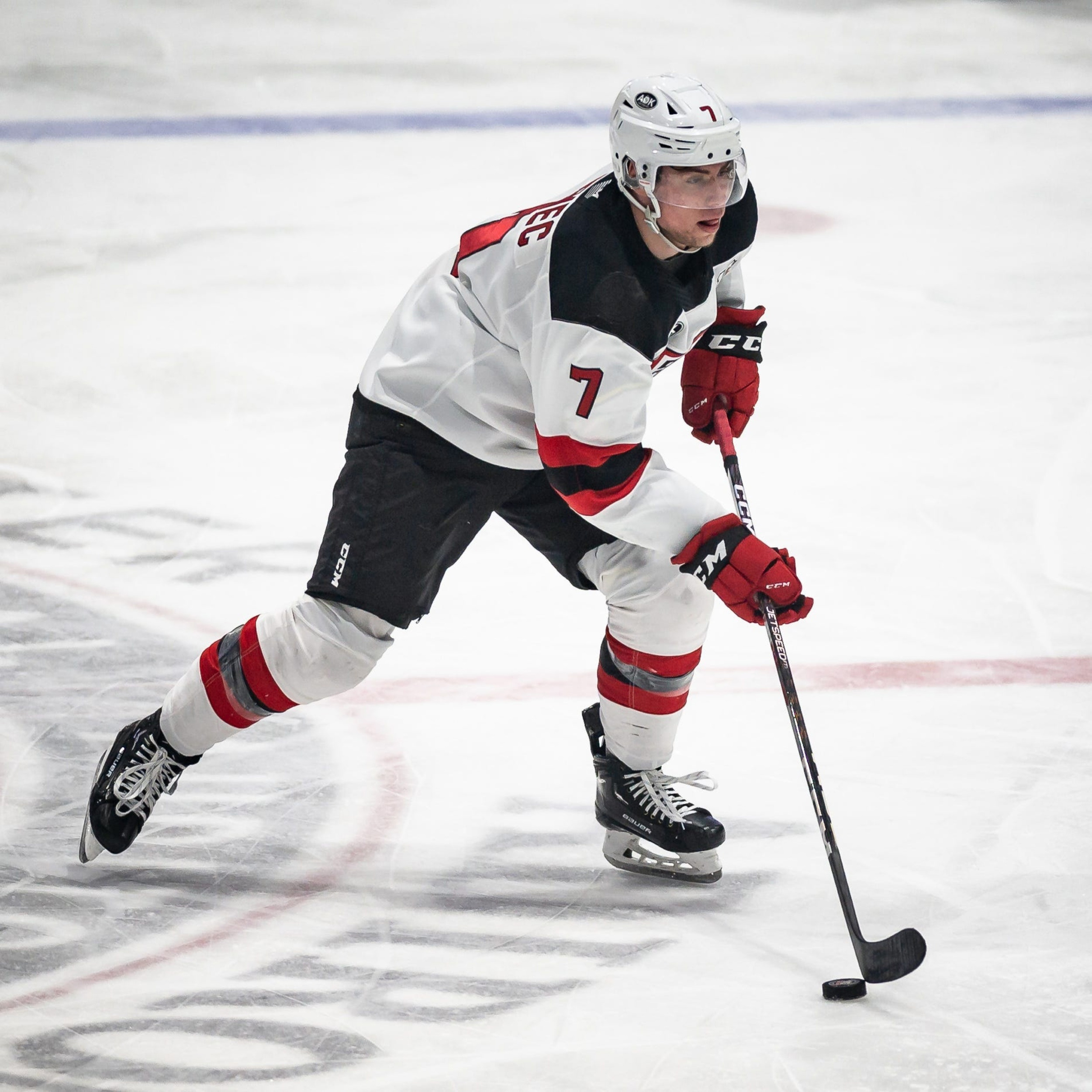 New Jersey Devils' Simon Nemec bringing more mature, physical focus to  2023-24 - Daily Faceoff