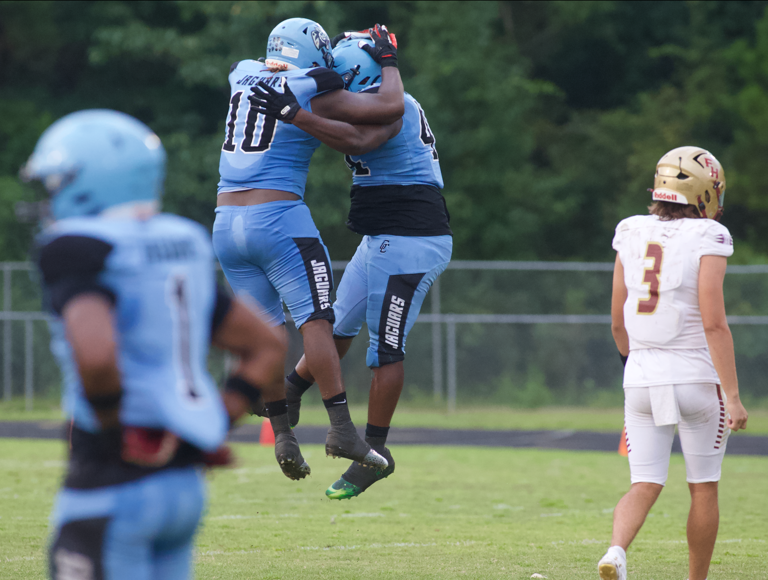 Big Bend football defensive lineman make national noise at Under Armour ...