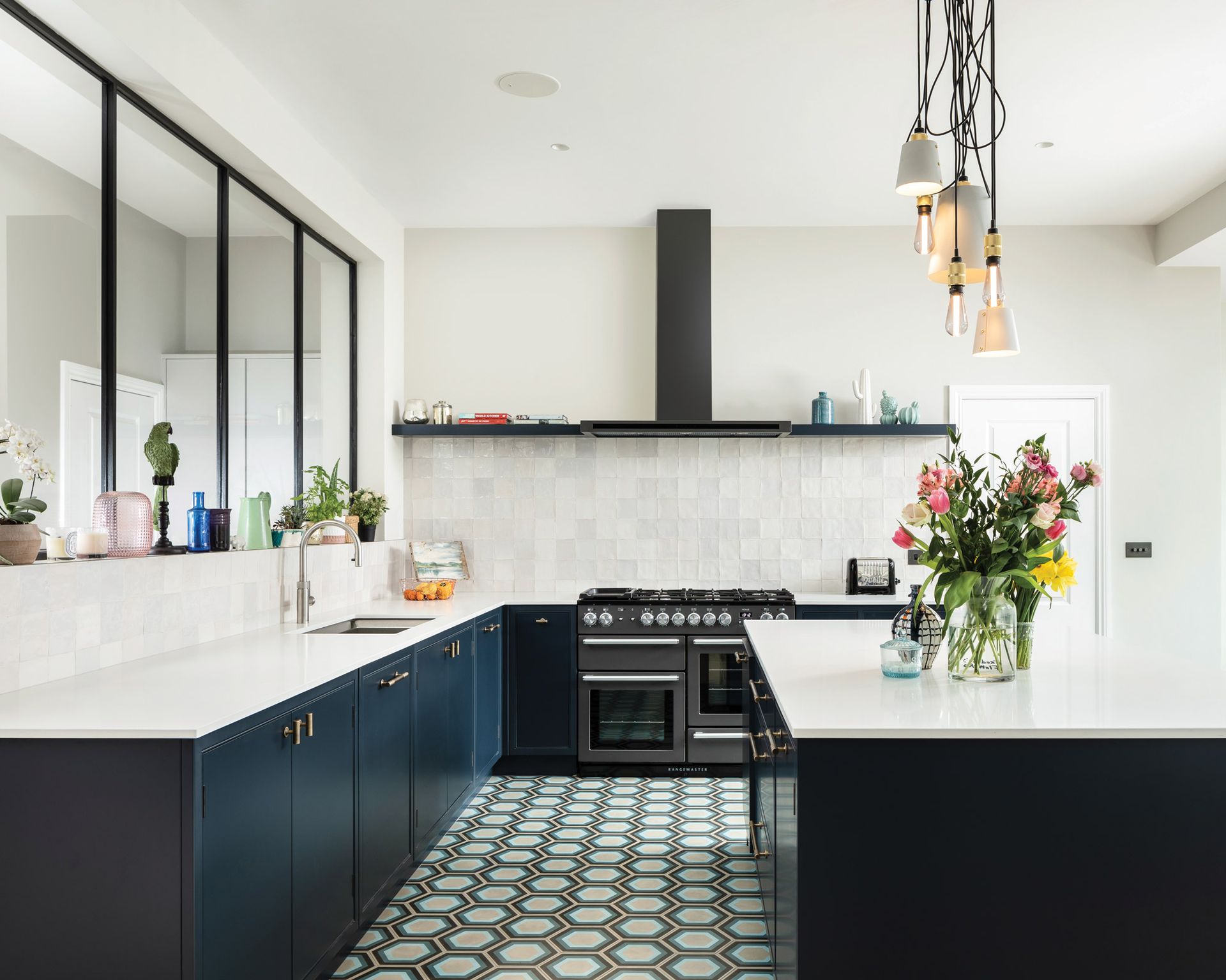 Basement kitchen ideas – ways to make it elegant and practical
