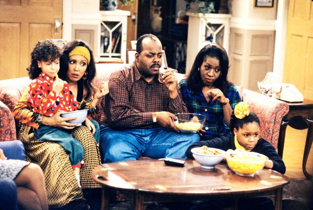 <a>ABC Photo Archives/Disney General Entertainment Content via Getty The Family Matters cast on set.</a>