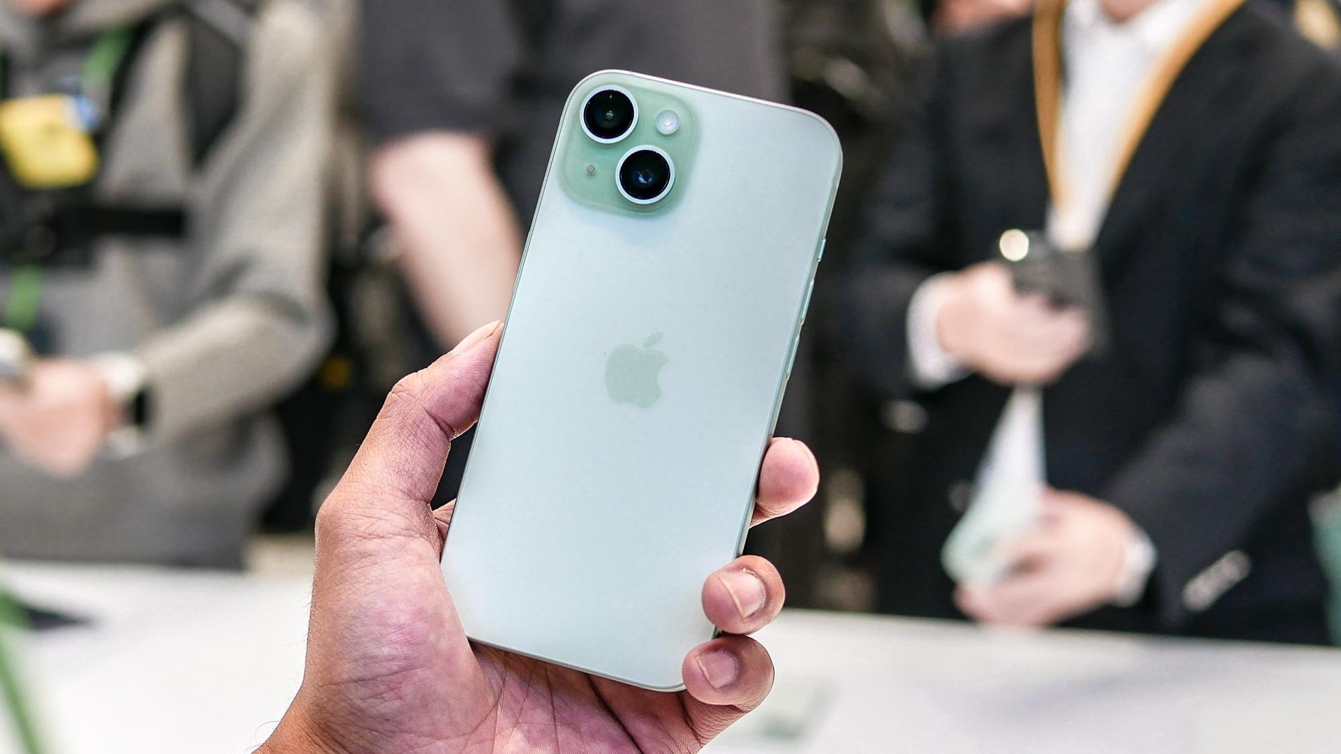 IPhone 16 Could Get A New Design — And It's All Thanks To Vision Pro