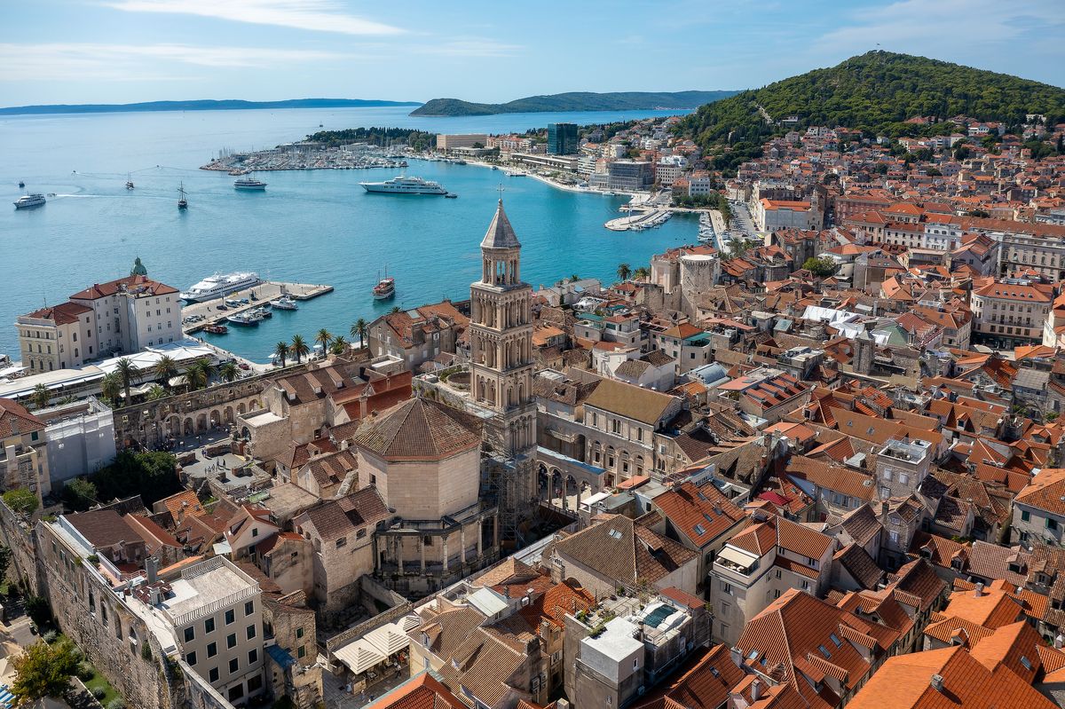 <p>Boasting over 1,200 islands, Croatia is the perfect destination for anyone who loves sailing or outdoor water activities. Its coastal cities also feature gorgeous cobblestone streets, adorable cafés and artisan boutiques. If that isn't enough, the country's low crime rate also makes it an amazing option for solo travel.</p><p><a class="body-btn-link" href="https://go.redirectingat.com?id=74968X1553576&url=https%3A%2F%2Fwww.tripadvisor.com%2FTourism-g294453-Croatia-Vacations.html&sref=https%3A%2F%2Fwww.goodhousekeeping.com%2Flife%2Ftravel%2Fg44307593%2Fsolo-travel-for-women%2F">Shop Now</a></p>