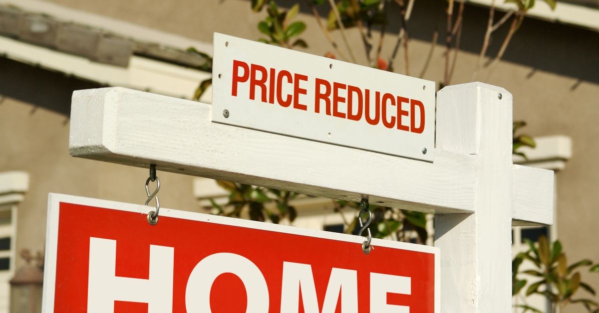 Reduced Price. Foreclosure or short sale. Foreclosure.