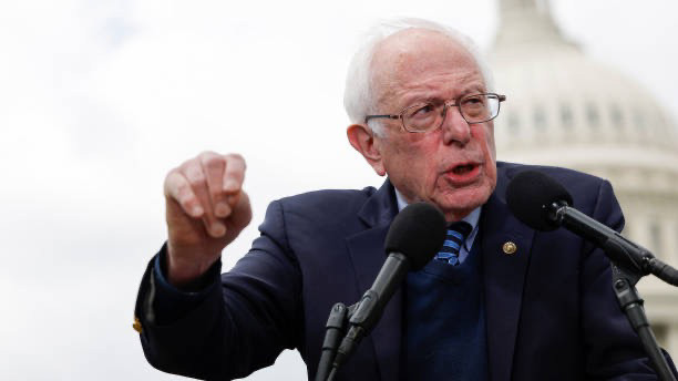 4-Day Workweek Needs Serious Discussion: Sanders