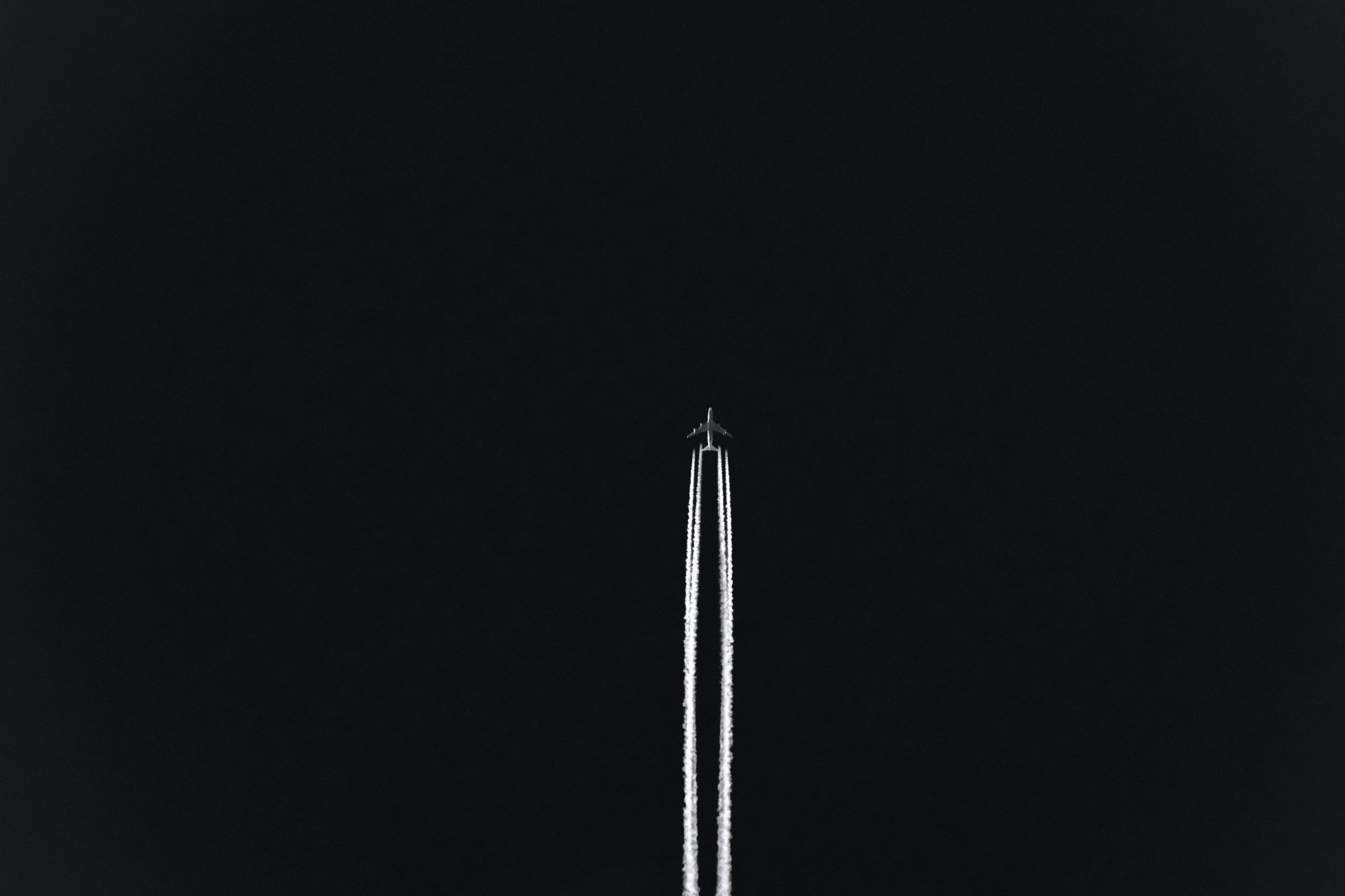 How relevant is it that there are people who believe in chemtrails?