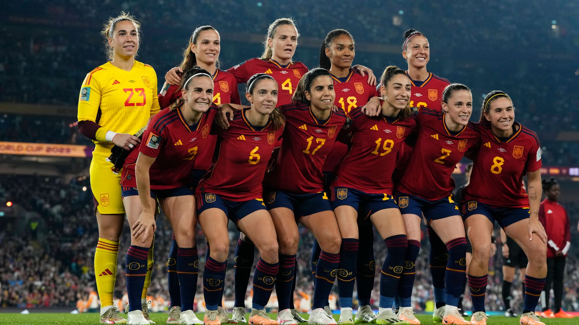 Спорт в Испании. Национальный спорт Испании. Айтана Бонмати футболистка. Spanish women National Team 2024.