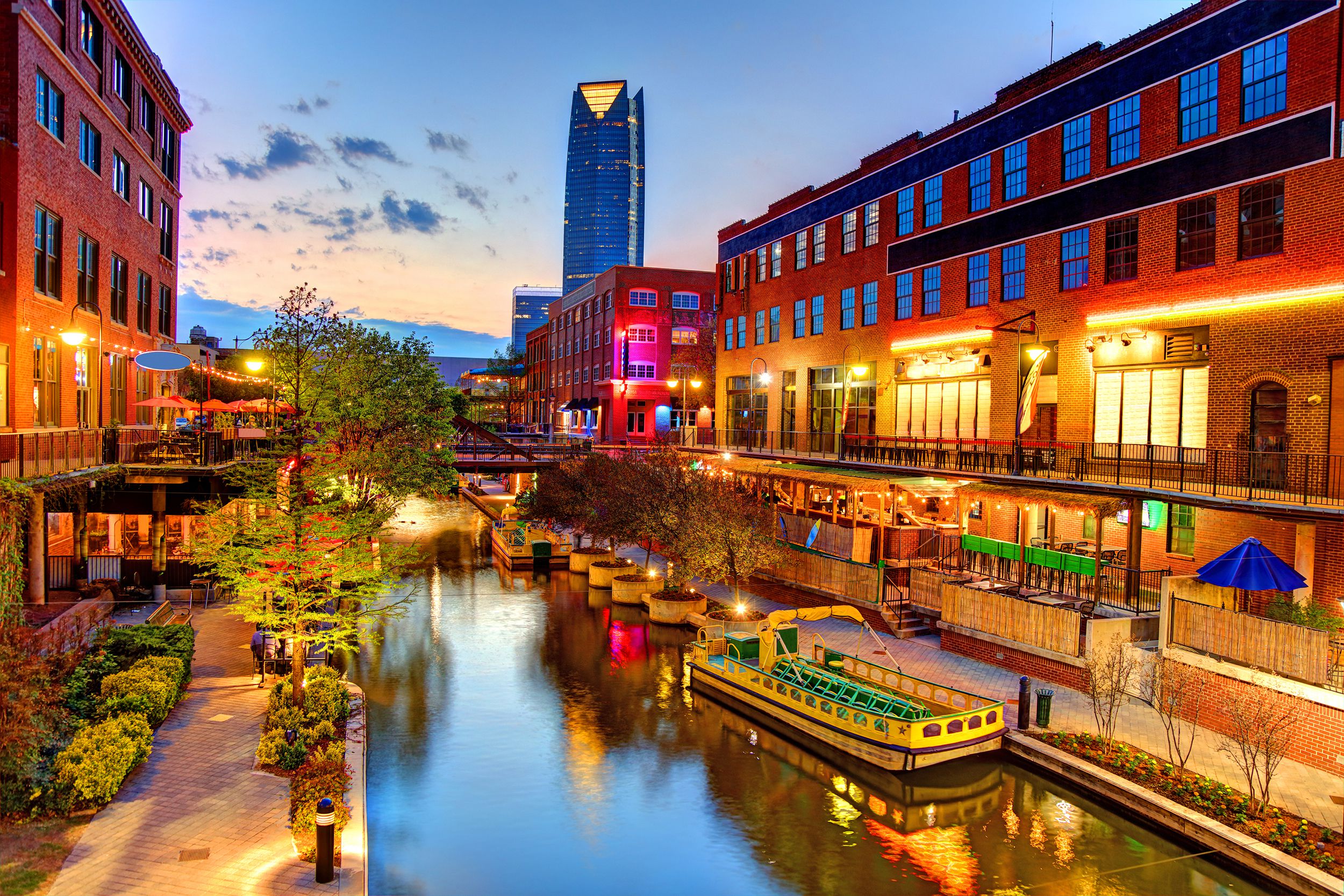 <p>Oklahoma City's lovely Bricktown Entertainment District is full of charm, brightly colored storefronts, and endless selfie appeal. Around the winter holidays, pose with the giant Christmas tree. Or hail a pedicab or horse-drawn carriage and snap away.</p>