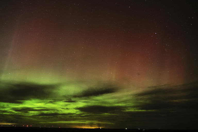 Where to see northern lights Saturday night, what times they will be visible