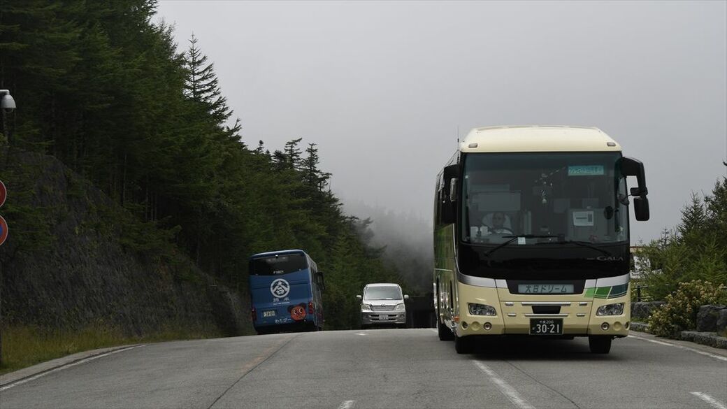 富士山｢登山鉄道｣､山梨県がこだわる真の理由 富士吉田市は｢電気バスで十分｣と反対姿勢