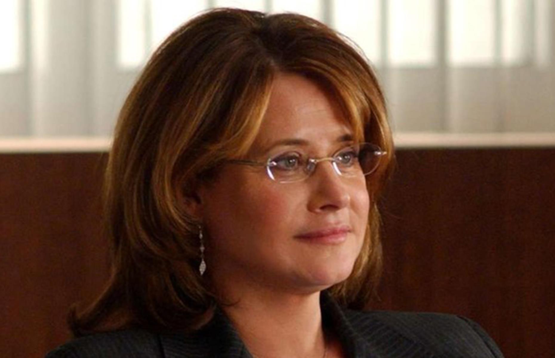 <p>Lorraine Bracco played Jennifer Melfi, Tony Soprano’s psychiatrist. She appeared in all six seasons of the show.</p>  <p>Bracco started out acting in Italian movies and made her screen debut in 1979's <em>Duos Sur Canap</em>é<em>. </em></p>  <p>Her other notable gigs before<em> The Sopranos</em> include the crime classic <em>GoodFellas </em>and 1995's <em>The Basketball Diaries</em>, which also starred Leonardo DiCaprio in one of his first major roles.</p>