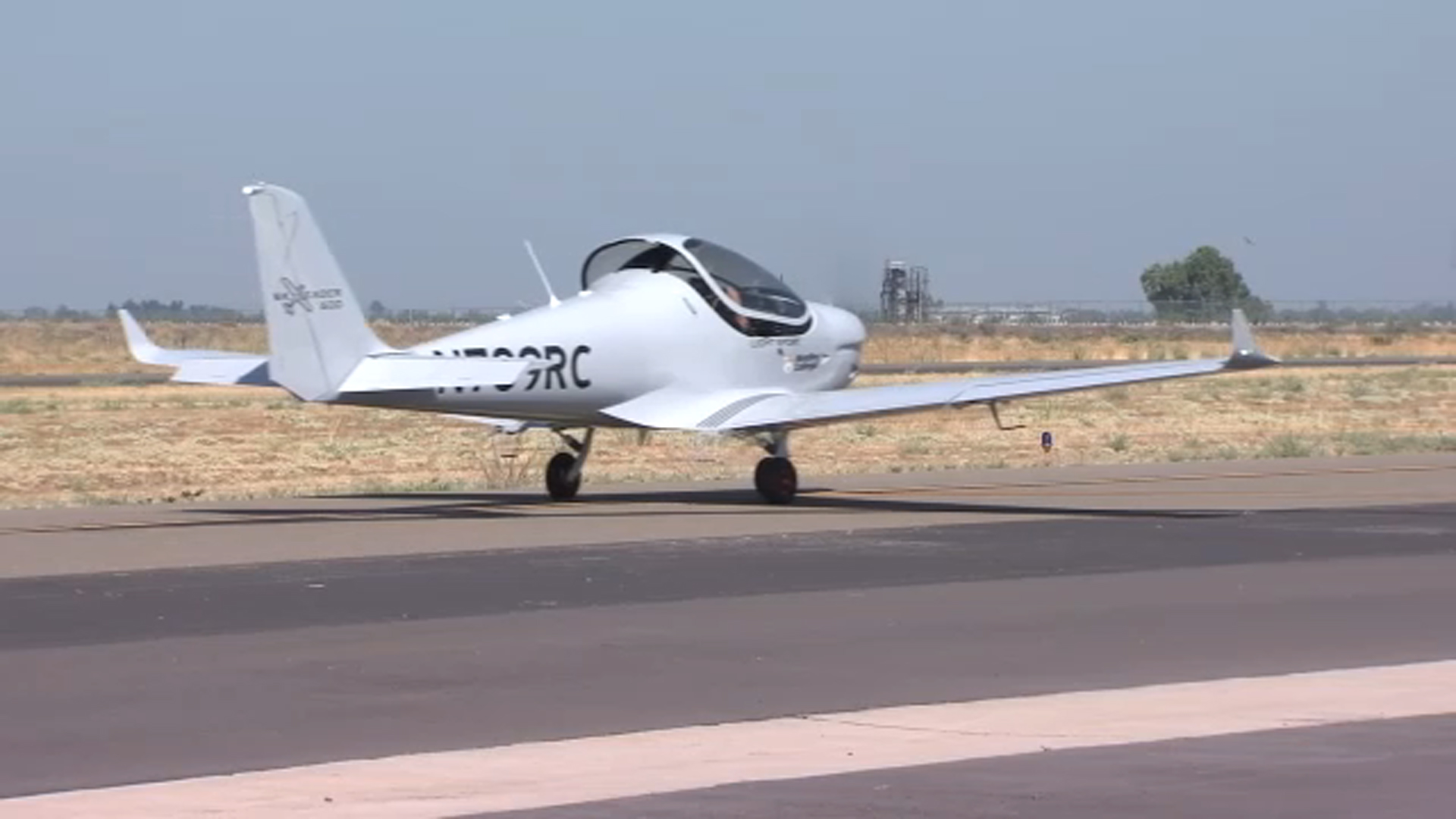 Reedley College adding 5 new airplanes to its flight science program
