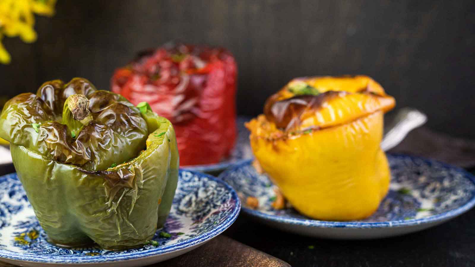 <p>Make easy Stuffed Bell Peppers with classic Bolognese sauce. They’re low carb, gluten-free, and perfect for meal prep or grilling.<br><strong>Get the Recipe: </strong><a href="https://www.lowcarb-nocarb.com/keto-stuffed-bell-peppers/?utm_source=msn&utm_medium=page&utm_campaign=Your%20title%20here:%20it%20should%20be%2055-60%20characters,%20ideally">Stuffed Bell Peppers</a></p>