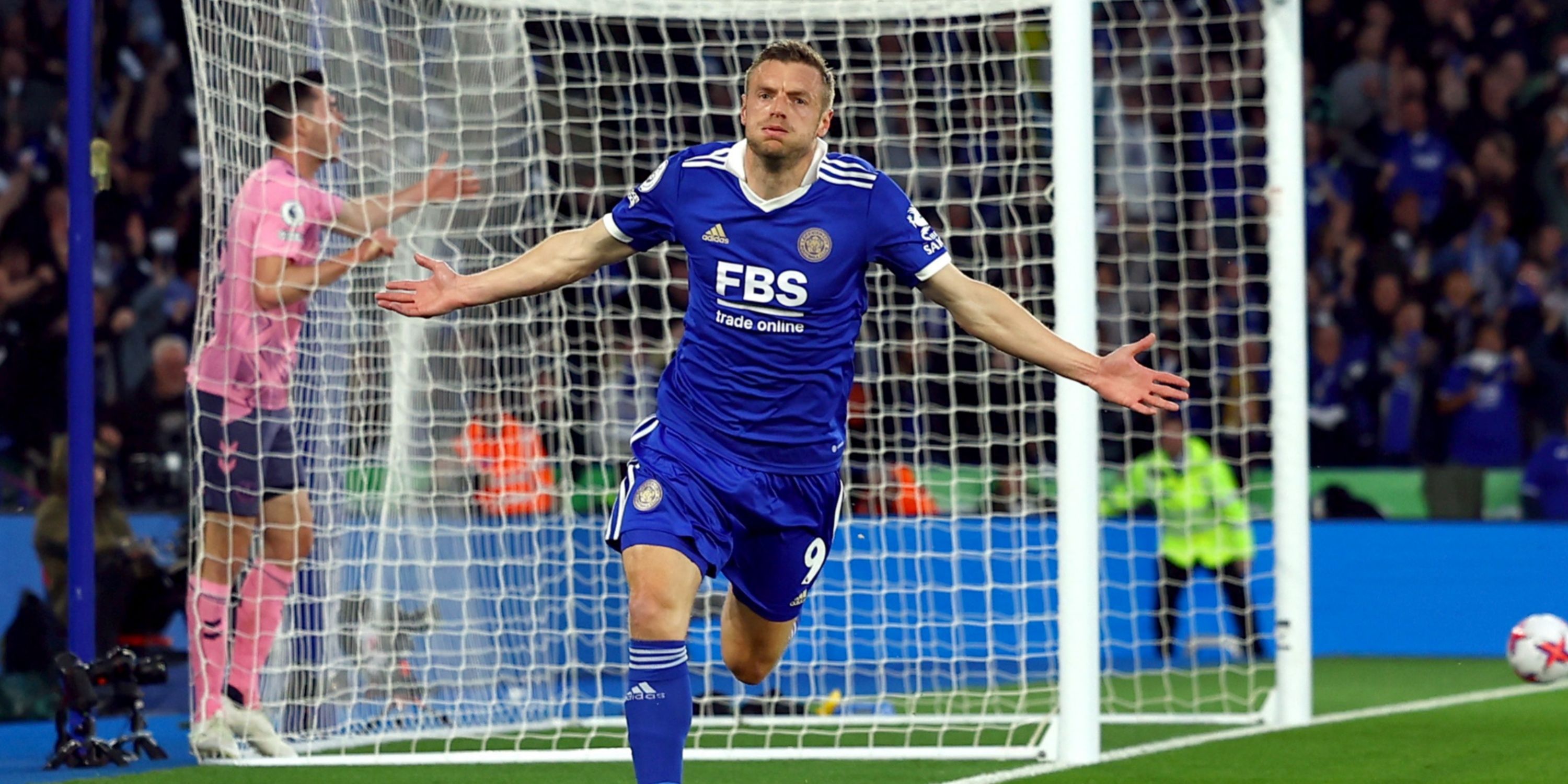 celtic could sign rodgers' next vardy in late swoop for 6ft 1 gem