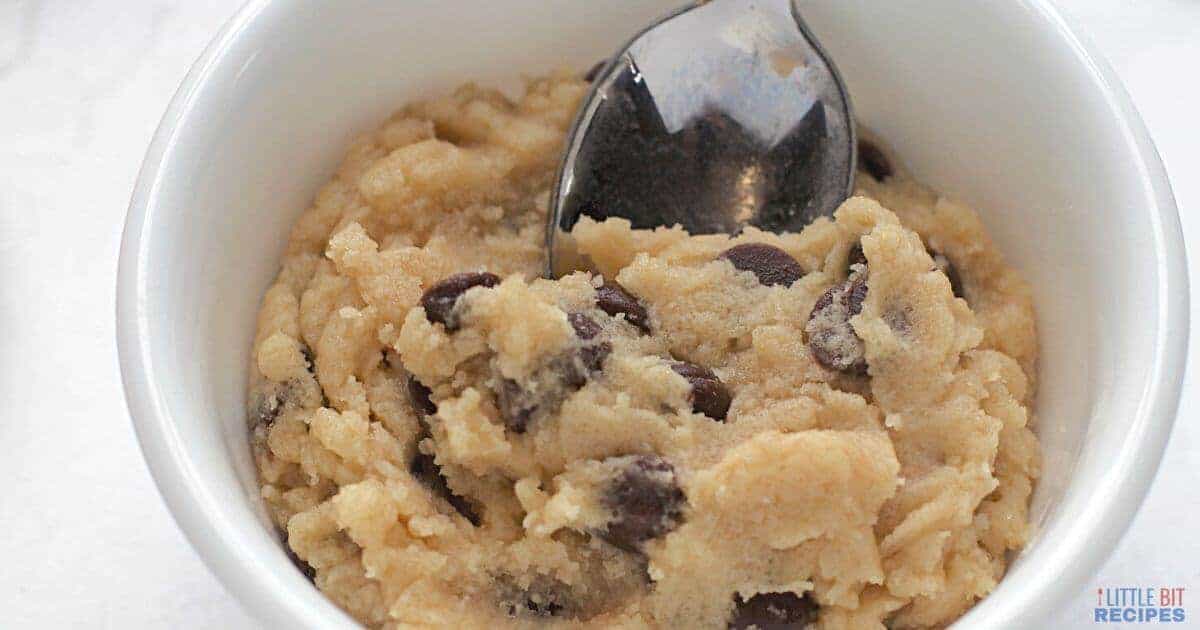 <p>Edible single serving cookie dough is the answer to your cookie dough cravings. Skip the baking and enjoy a bowl of safe-to-eat, homemade cookie dough that’s designed to satisfy your sweet tooth without the oven.<br><strong>Get the Recipe: </strong><a href="https://littlebitrecipes.com/single-serving-cookie-dough/?utm_source=msn&utm_medium=page&utm_campaign=msn">Edible Single Serving Cookie Dough</a></p>