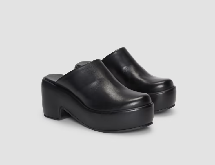 30 Best Clog Styles For Women