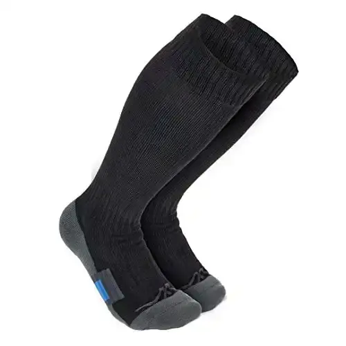 Best Compression and Travel Socks for Your Next Trip