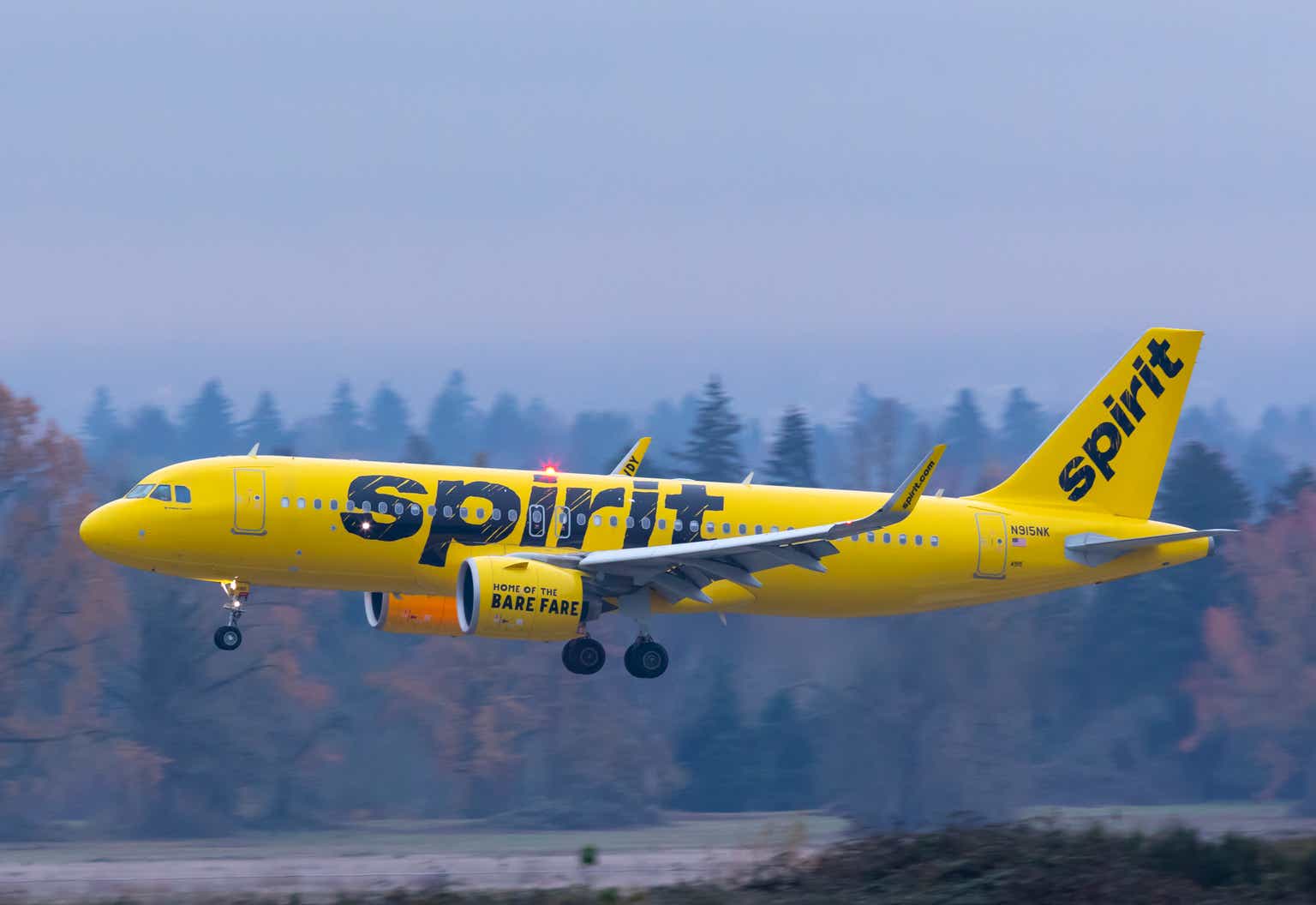 spirit-airlines-sinks-as-jetblue-says-deal-may-be-terminated-on-or