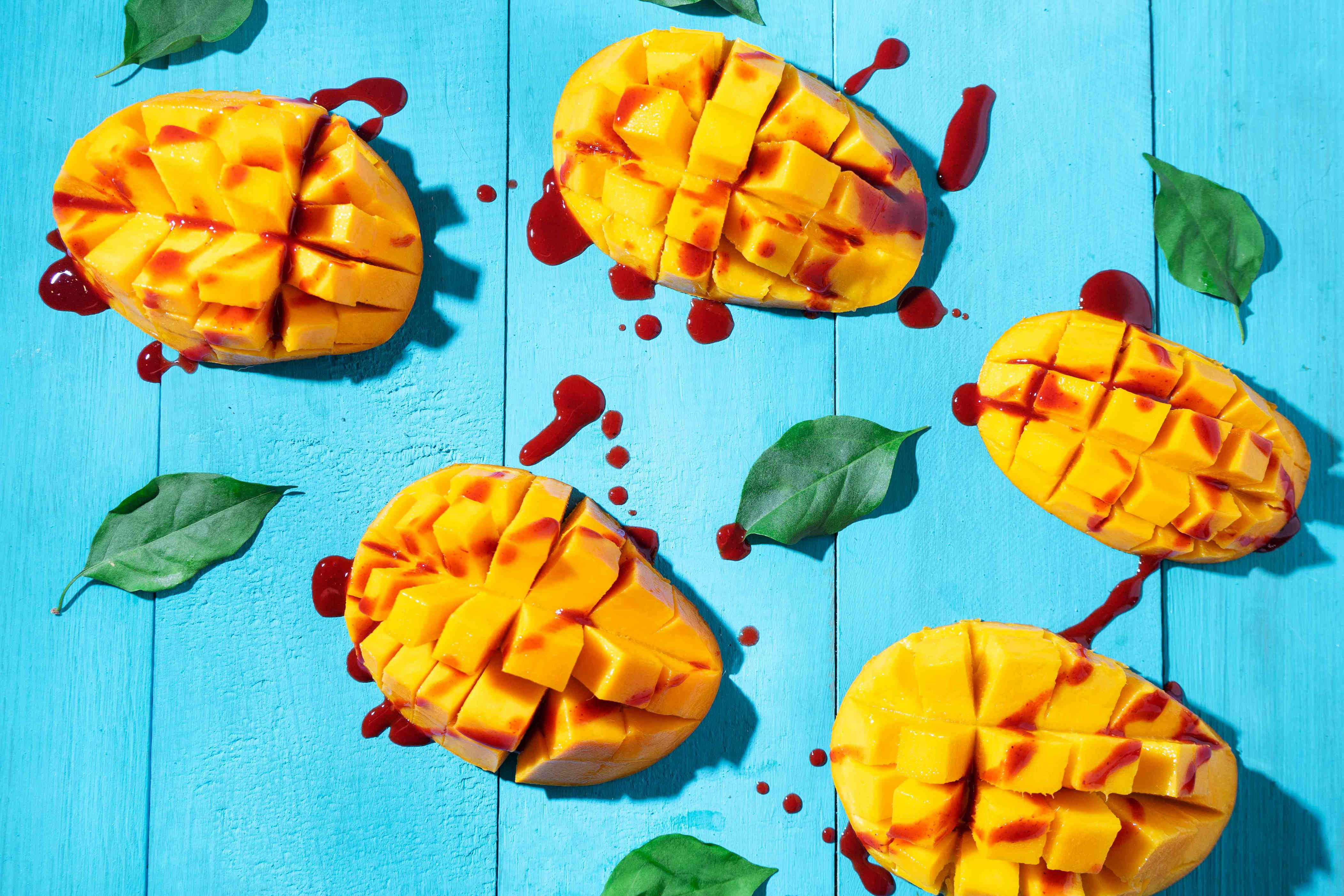 Can You Eat Mango Skin? It Depends