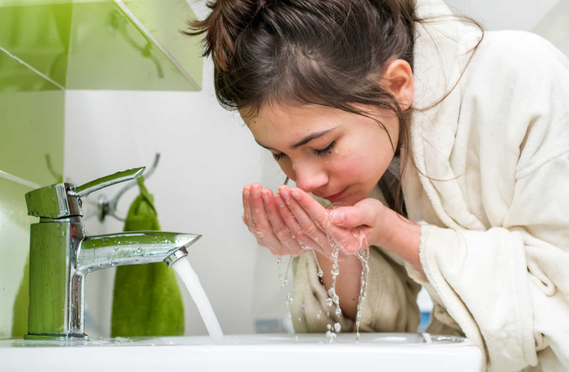 Why you're showering the wrong way