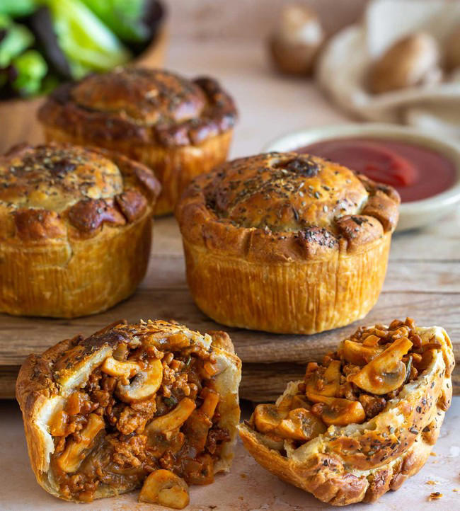 Add this easy mince and mushroom pie recipe to your meal plan