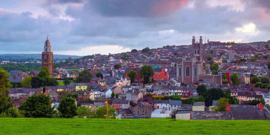<p>Cork is Ireland’s second city, known for its rebellious spirit and fabulous culinary scene. You can take a <a href="https://ambereverywhere.com/cork-walking-tours/" rel="noreferrer noopener">walking tour of Cork</a> to learn about the city’s history and cultural significance in Ireland. Then, try to see as many of the city’s most important sites, like the English Market, Fitzgerald Park, Saint Anne’s Church, and Elizabeth Fort, as possible. </p><p>In the evenings, duck into a local pub like the Shelbourne Bar or the Friary for a pint of stout or a pour of Irish whiskey. Sin é is the best spot for live traditional or “trad” music, though it’s best to get there early if you want a seat. </p>