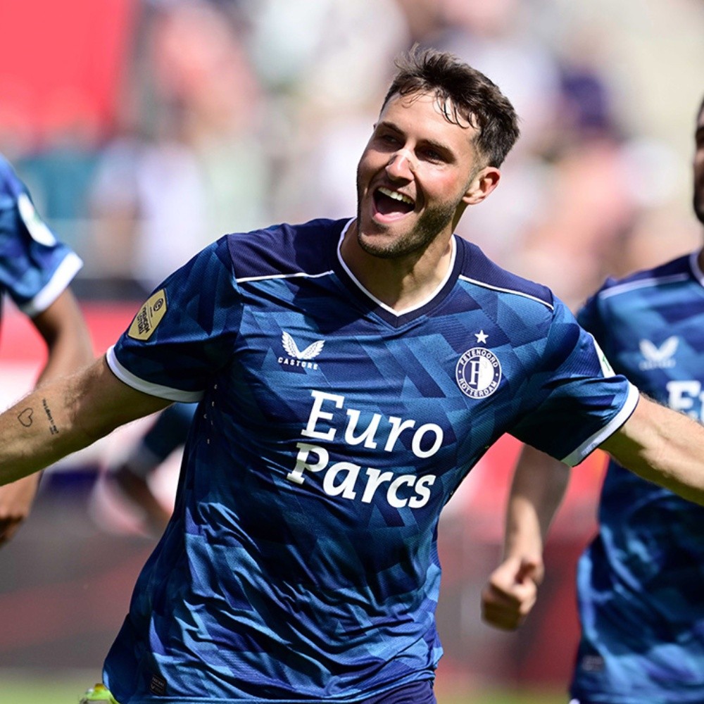 Video El Gol De Santiago Giménez En El Ajax Vs Feyenoord En La Eredivisie 